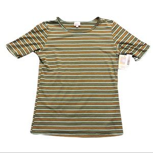 ✨3/$18✨ NWT LulaRoe Gigi top